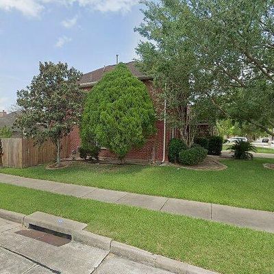 457 Corridor Way, Stafford, TX 77477