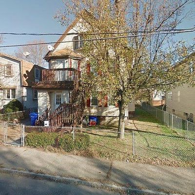 47 Lansing Pl, Springfield, MA 01108