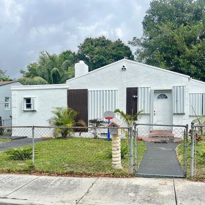 47 Nw 49 Th St, Miami, FL 33127