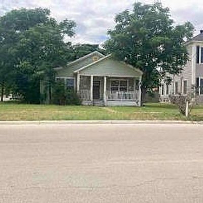 401 N Main St, Pleasanton, TX 78064