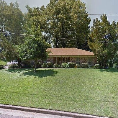 412 Ridgewood St, Vicksburg, MS 39180