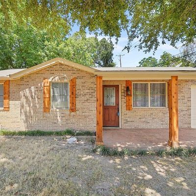 429 Byron St, Fort Worth, TX 76114