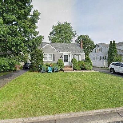 59 Melrose Ter, Linden, NJ 07036