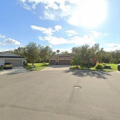 6105 73 Rd Ave E, Palmetto, FL 34221