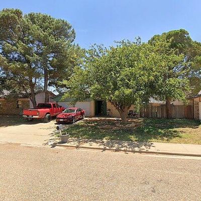 611 N Elgin Ave, Levelland, TX 79336