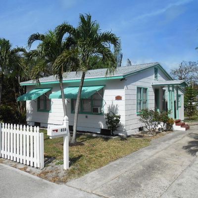 616 N A St, Lake Worth Beach, FL 33460