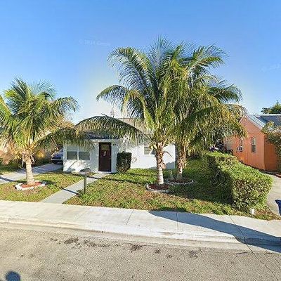 624 W 3 Rd St, Riviera Beach, FL 33404