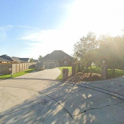 6252 Charenton Ln, Houma, LA 70364