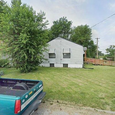 6261 Hancock Ave, Berkeley, MO 63134