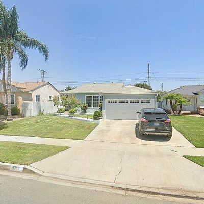 5202 Downey Ave, Lakewood, CA 90712