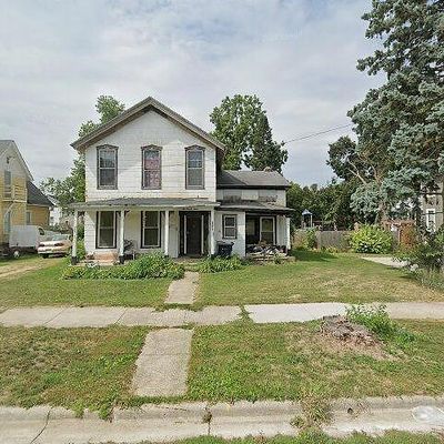 527 N Chatham St, Janesville, WI 53548