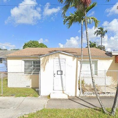 765 W 23 Rd St, Hialeah, FL 33010