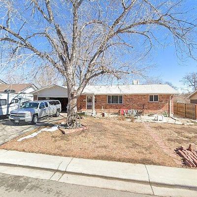 8482 Chase St, Arvada, CO 80003