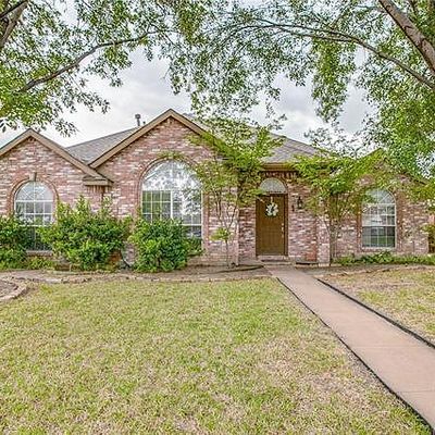 7041 Longo Dr, The Colony, TX 75056