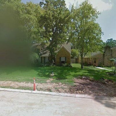 706 Rosewood Dr, Shenandoah, TX 77381