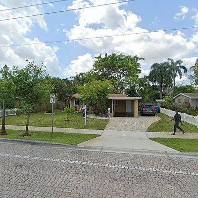 710 Nw 38 Th St, Oakland Park, FL 33309