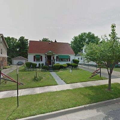 879 Dover Ave, Akron, OH 44320