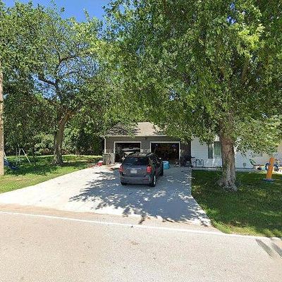 106 E Kansas St, Cairo, NE 68824