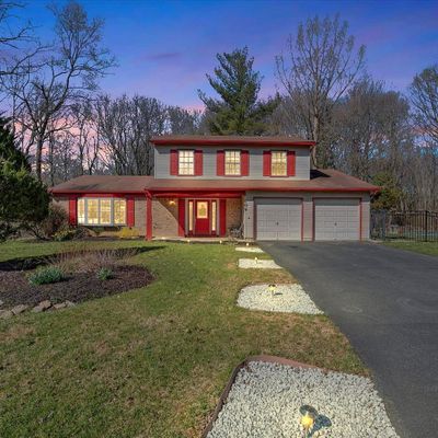 109 Fawn Dr, Matawan, NJ 07747