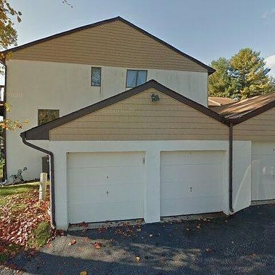 1 Eagleview Dr, Newtown Square, PA 19073