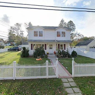 1 Harding Pl, Huntington Station, NY 11746