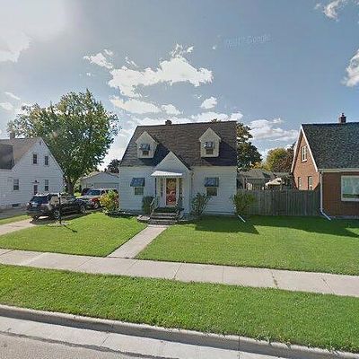 125 S John St, Neenah, WI 54956