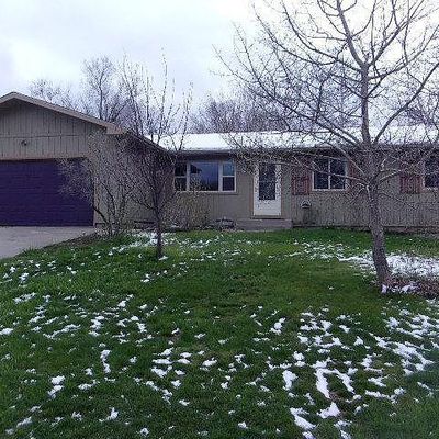 13 Independence Dr, Gillette, WY 82716