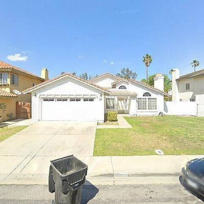 13528 Chrystal Ct, Fontana, CA 92336