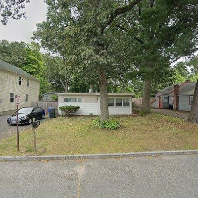 139 Darling St, Indian Orchard, MA 01151