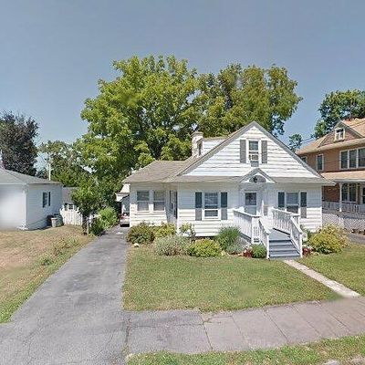 14 Commonwealth Ave, Middletown, NY 10940