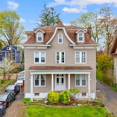 120 Milligan Pl, South Orange, NJ 07079