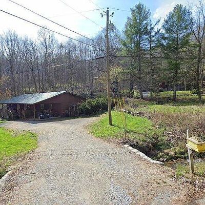 1713 Mauney Cove Rd, Waynesville, NC 28786