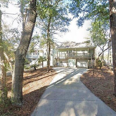 149 Oceangreens Ln, Oak Island, NC 28465