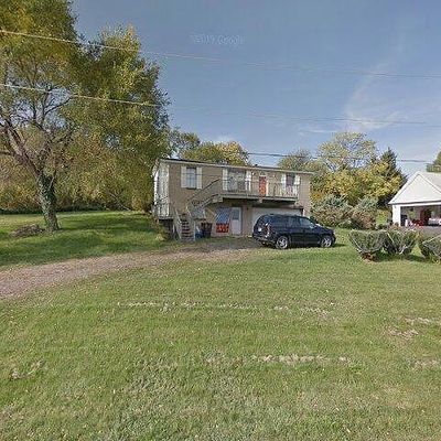 15 Hillcrest Dr, Bloomfield, NY 14469