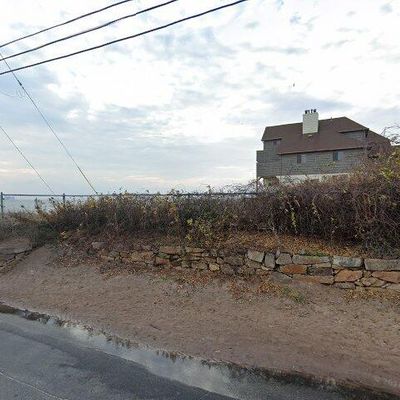 2 Old Town Hwy #41, East Haven, CT 06512