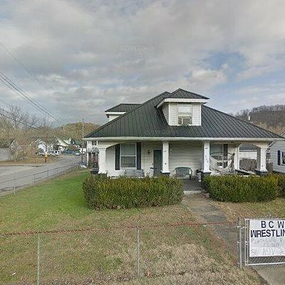 204 Depot Rd, Paintsville, KY 41240