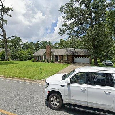 204 Martindale Dr, Albany, GA 31721