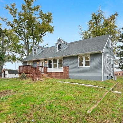 2053 Bustleton Rd, Burlington, NJ 08016