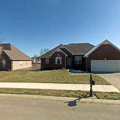 209 Foster Dr, White House, TN 37188
