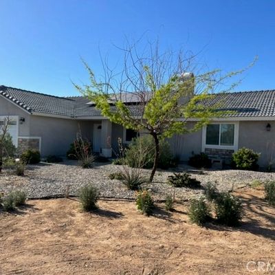 21044 Cayuga Rd, Apple Valley, CA 92308