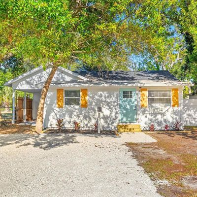 1752 42 Nd St S, Saint Petersburg, FL 33711