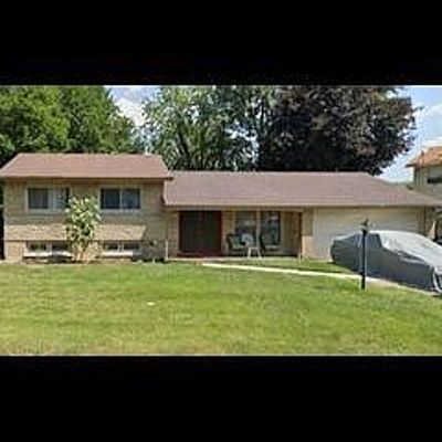 17805 Dogwood Ln, Hazel Crest, IL 60429