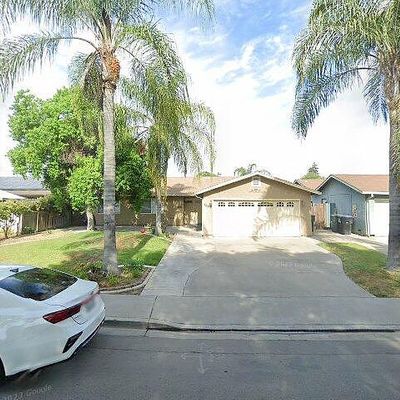 1849 S Linwood St, Visalia, CA 93277