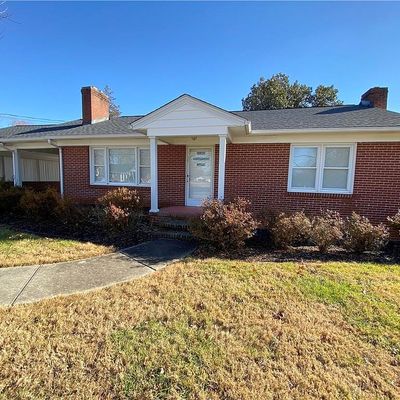 1890 Westfield Rd, Mount Airy, NC 27030