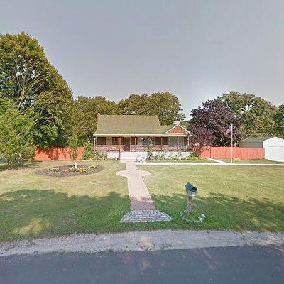 191 Broadway, Shirley, NY 11967