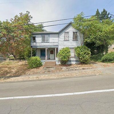 234 Nw 3 Rd Ave, Myrtle Creek, OR 97457