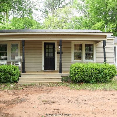 236 Bowie St, Nacogdoches, TX 75965