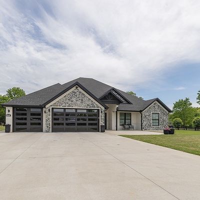 2403 S M St, Rogers, AR 72758