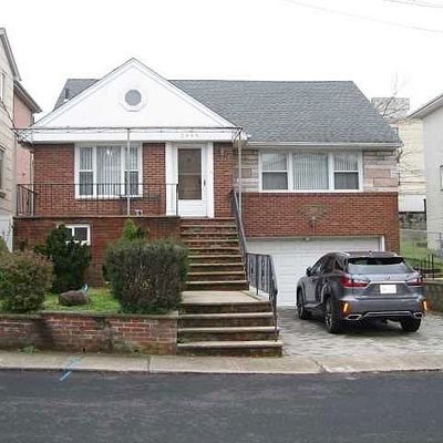 2446 3 Rd St, Fort Lee, NJ 07024