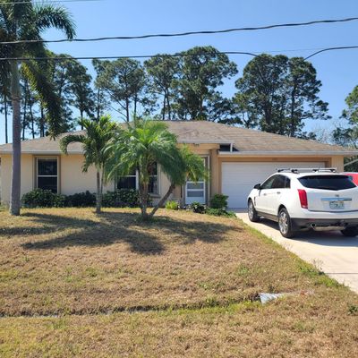 256 Se Ray Ave, Port Saint Lucie, FL 34983